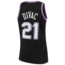 Load image into Gallery viewer, 21-Vlade Divac Sacramento Kings 2000-01 Hardwood Classics Swingman Jersey - Black